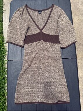 Y2K Vintage Rue 21 Brown Knit Sweater V-Neck Short Sleeve Dress